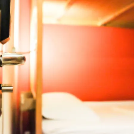 Hostal Poets Lisboa